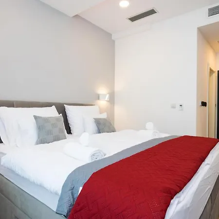 Free Private Garage & Rooms City Center Bed & Breakfast *